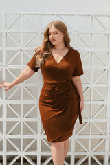 Aalaa – Elegant Plus-Size Dress for Women