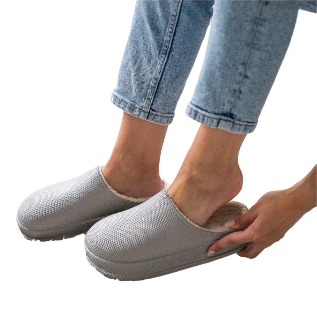 Pluff - Elegant Cloud Women's Slippers